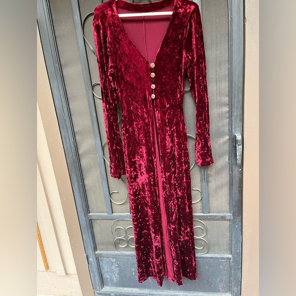 Vintage Betsey Johnson red velvet dress/cloak - Picture 4 of 7